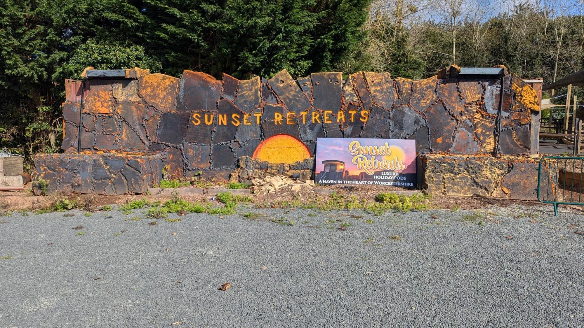 Sunset Retreats The Hogwarts Villa Worcester Exterior photo